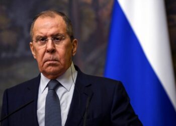 Lavrov (ΥΠΕΞ Ρωσίας): Γελοίοι οι ισχυρισμοί της Δύσης για τέλος πολέμου στην Ουκρανία με επιστροφή στα σύνορα του 1991