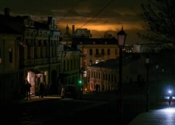 Πραγματικότητα το χειρότερο σενάριο για την Ουκρανία με black out 20 ώρες το 24ωρο – Ενεργειακό σοκ από τα ρωσικά χτυπήματα
