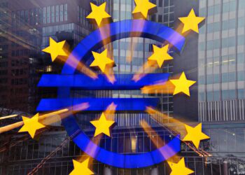 Μακρυγιάννης : Η ενωμένη Ευρώπη των τραπεζιτών και των υποχειρίων τους
