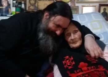 Γερόντισσα Γαλακτία: «Δὲν διέστρεψε ὁ σατανᾶς, μόνο τὰ σώματα, διέστρεψε καὶ τὰ μυαλά!»