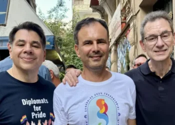 Ο Τσούνης, ο Πατέλης και ο Μπουρλά είναι «χάπι» στο Europride, εσύ;