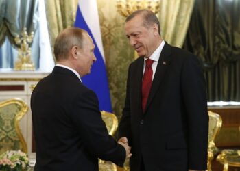 «Μυστικές Υπηρεσίες πιέζουν και απειλούν»: Αποκαλύψεις μετά την προειδοποίηση Πούτιν σε Ερντογάν