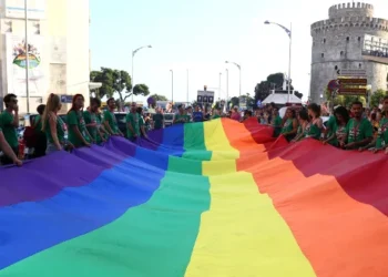 Το Α.Π.Θ. έβγαλε ανακοίνωση υπερ του Europride χρησιμοποιώντας τη φράση… “τα φοιτητά”!