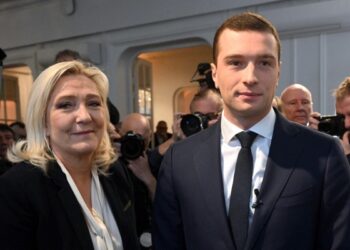 Μήνυμα Le Pen: Οι Γάλλοι μας έδωσαν την πρωτιά, εξαφάνισαν τον Macron – Χρειαζόμαστε απόλυτη πλειοψηφία