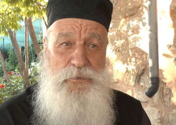 Η κάθαρση στον καρκίνο της Ελλάδας
