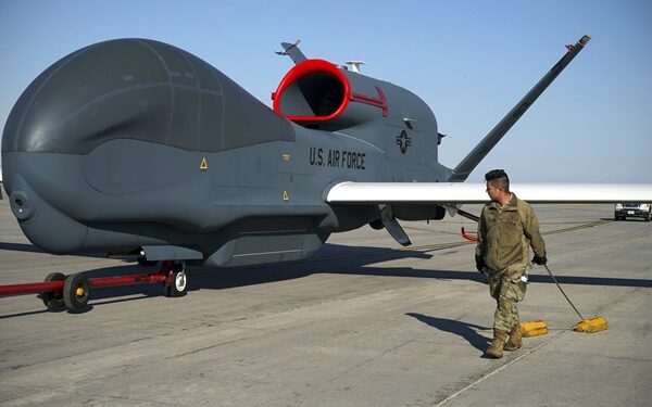 ΕΚΤΑΚΤΟ: Φήμες για κατάρριψη αμερικανικού UAV RQ-4B από ρωσικά μαχητικά στην Μαύρη Θάλασσα – Απογειώθηκε από την Καβάλα;