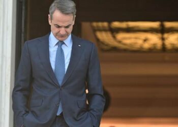 ΑΠΟΣΤΟΛΟΥ : ΕΚΔΙΩΞΤΕ ΑΠΟ ΤΗ ΝΕΑ ΔΗΜΟΚΡΑΤΙΑ ΤΟΝ ΜΟΥΣΑΦΙΡΗ ΤΗΣ