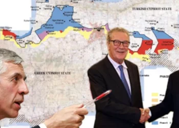 ΑΡΘΡΟ ΦΑΝΟΥΛΑΣ ΑΡΓΥΡΟΥ: ΚΥΠΡΙΑΚΟ – Τζάκ Στρο, Αλεξάντερ Ντάουνερ βίος και πολιτεία