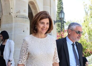 ΑΡΘΡΟ ΦΑΝΟΥΛΑΣ ΑΡΓΥΡΟΥ: Ανοικτή επιστολή στην κυρία Μαρία Άνχελα Ολγκίν Κουεγιάρ