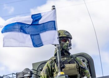 «Αμερικανικά στρατεύματα στην Φινλανδία! Είναι μια τρελή ιδέα», προειδοποιεί ο Mearsheimer!!!