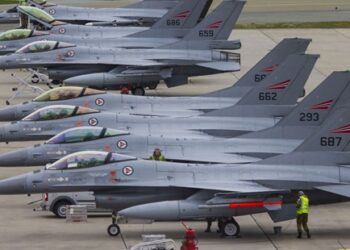 Κίεβο: Ξαφνική κατασκευή αυτοκινητοδρόμων μέσα στην πόλη – Φτιάχνουν οι Ουκρανοί υπόγειες βάσεις για τα F-16;