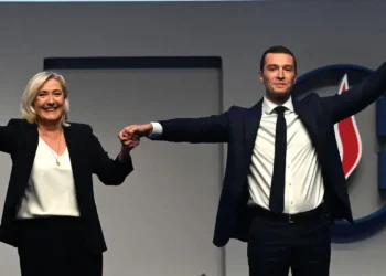 Ακυβερνησία εν όψει… Πρώτα exit polls από Γαλλία