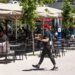 Πάρε τον καφέ και τρέχα – Βουτιά στον τζίρο καταγράφουν τα καταστήματα εστίασης μετά την αύξηση του ΦΠΑ