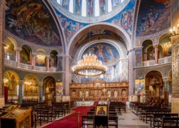 Γιατί διαχωρίζονται οι θέσεις ανδρών και γυναικών στους Ναούς
