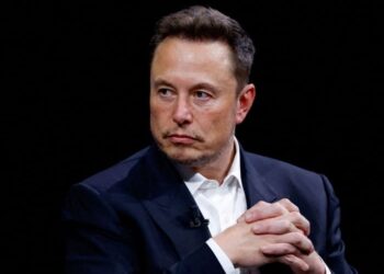 Elon Musk: Θα καταστρέψω τη woke αρρώστια – Με ξεγέλασαν, «σκότωσαν» τον γιο μου, έγινε τρανς