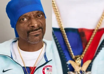 Ο Αμερικανός ράπερ Snoop Dogg που ήταν λαμπαδηδρόμος στο Saint Denis είναι σατανιστής και παρέλασε με τη φλόγα έχοντας μενταγιόν με τον Baphomet!!!!!