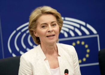 Δεύτερη θητεία στην Κομισιόν για την επικίνδυνη Von der Leyen – Θα μετατρέψει την ΕΕ σε αμυντική ένωση – «Κεραυνοί» από τη Ρωσία