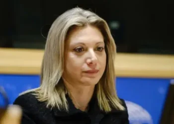 Γιατί απέκλεισαν την Μαρία Καρυστιανού από το Προεδρικό Μέγαρο
