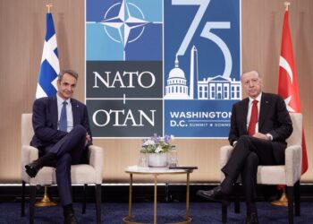 Μητσοτάκης-Ερντογάν: 5 συναντήσεις σε 12 μήνες οι «περικεφαλαίες» και το «φέσι»