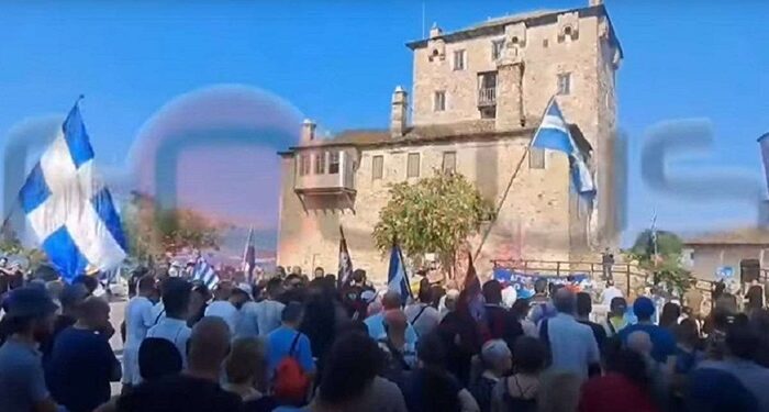 Διαμαρτυρία στην Ουρανούπολη για την Ιερά Μονή Εσφιγμένου (video)