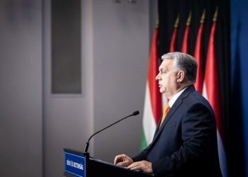 Ο Όρμπαν προανήγγειλε πρωτοβουλία Τραμπ για τέλος του πολέμου στην Ουκρανία