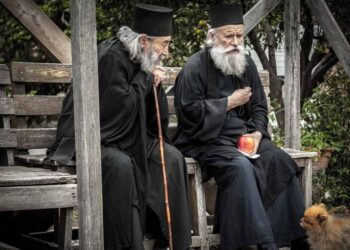 Προβλέψεις των Αθωνιτών γερόντων για τη σύγκρουση Ρωσίας και κόσμου.