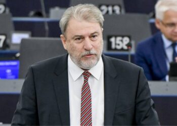 ΝΟΤΗΣ ΜΑΡΙΑΣ: Από την Ουάσιγκτον στο Πεκίνο-Επική κολοτούμπα Μελόνι για «restart» των σχέσεων της Ιταλίας με την Κίνα