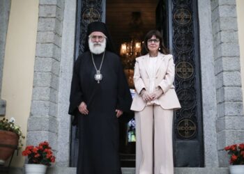 Αμήχανη η Εκκλησία της Ελλάδας καλεί τους πιστούς να προσευχηθούν εξαιτίας των πολλών Ξαφνικών Θανάτων νέων ανθρώπων!