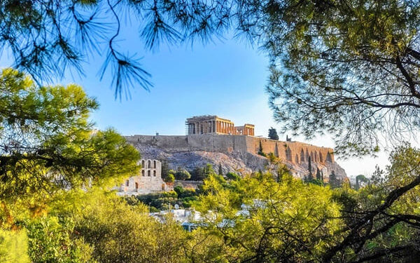 Διαστάσεις παράνοιας για τις «100 ώρες» της «κολάσεως»: Πως μια συνηθισμένη κακοκαιρία μετατρέπεται σε εργαλείο κατατρομοκράτησης