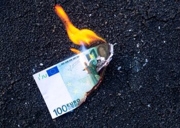 Ρώσοι σε Ευρωπαίους πολίτες: Ετοιμαστείτε να πληρώσετε ακριβότερα το αέριο