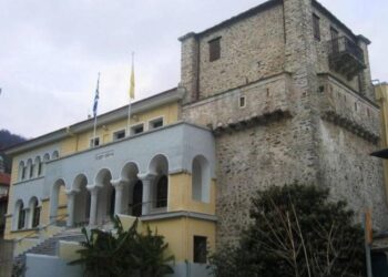 Άγιον Όρος: Δεήσεις για τους σεισμούς και λιτανείες για τη λειψυδρία αποφάσισε η Ιερά Κοινότητα