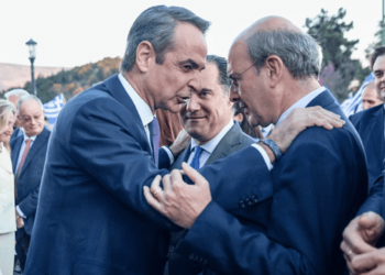 Το χάος στο οικονομικό επιτελείο μπορεί να οδηγήσει σε ραγδαίες εξελίξεις