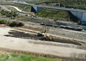 Δικογραφία σοκ στην Βουλή για Τριαντόπουλο και μπάζωμα στα Τέμπη