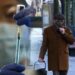 Δεκάδες χιλιάδες Βρετανοί ζητούν αποζημίωση επειδή τα εμβόλια Covid «τους άφησαν ανάπηρους»