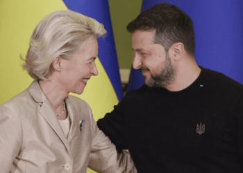 Μαρία Δεναξά : Μια παγκόσμια συμμορία