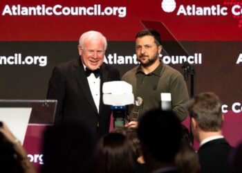 Ποιοι και γιατί θέλουν Παγκόσμιο Πόλεμο πριν τις εκλογές των ΗΠΑ (5/11) – Ο σκοτεινός ρόλος του Atlantic Council, το χτύπημα σοκ