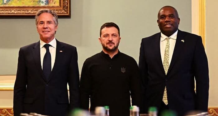 Πολεμική κόλαση από ΗΠΑ, Βρετανία – Πράσινο φως σε Ουκρανία να χτυπήσει με ATACMS, Storm Shadow – Ρωσία: Είστε όλοι στόχοι