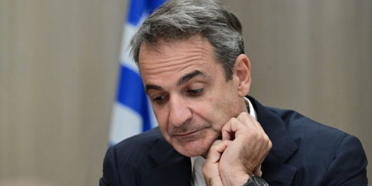 ΠτΔ: Και αν πέσετε κάτω από τους 151, κ. Μητσοτάκη;