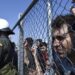 ΚΑΘΗΓΗΤΗΣ ΤΣΟΚΑΣ : Μία ρηξικέλευθη πρόταση για το μεταναστευτικό!