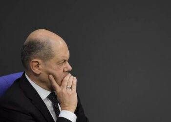POLITICO> Γιατί η νίκη του SPD στο Βρανδεμβούργο με ισχνή διαφορά δεν αφήνει στον Olaf Scholz κανένα περιθώριο για χαμόγελα