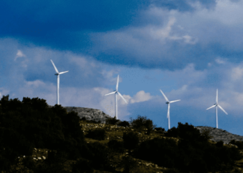 Αναβρασμός και συστράτευση κατά των ανεμογεννητριών στη Μάνη: «Θα αποτρέψουμε αυτό το έγκλημα»!