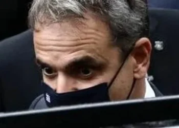 ΠΟΠΗ ΖΩΗ : ΔΗΜΟΚΡΑΤΙΑ ΣΤΑ ΧΑΡΤΙΑ – ΔΙΚΤΑΤΟΡΙΑ ή ΟΛΙΓΑΡΧΙΑ ή ΤΥΡΑΝΝΙΑ ΣΤΗΝ ΠΡΑΓΜΑΤΙΚΟΤΗΤΑ