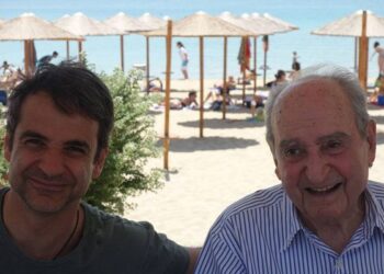 ΙΩΑΝΝΗΣ ΚΑΛΑΚΟΣ : TA ΨΕΥΤΙΚΑ ΤΑ ΛΟΓΙΑ ΤΑ ΜΕΓΑΛΑ, ΜΟΥ ΤΑ’ ΠΕΣ ΜΕ ΤΟ ΠΡΩΤΟ ΣΟΥ ΤΟ ΓΑΛΑ…!