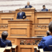 Το Μαξίμου ανησυχεί ότι είναι περισσότεροι από τους «11» οι βουλευτές που αμφισβητούν την πολιτική του Κυριάκου Μητσοτάκη