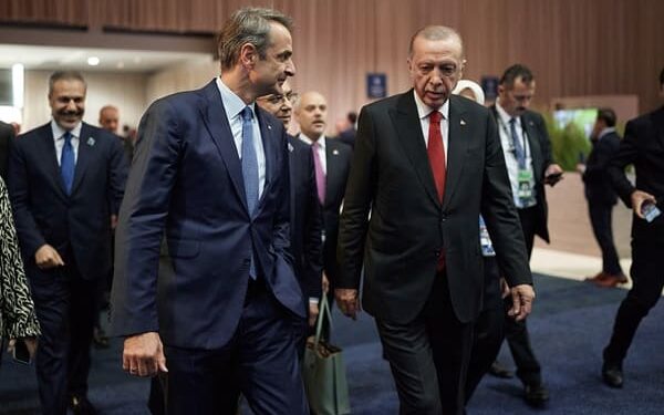 Επιφυλλίδα Κρινιώς Καλογερίδου : Η κρίση της Ιστορίας και η διένεξη Ελλάδας-Τουρκίας