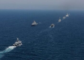 Προετοιμασίες πολέμου; Το ρωσικό ΠN μαζί με τους Κινέζους ξεκίνησε τις ναυτικές ασκήσεις «Ocean-2024» με στόχο τις ΗΠΑ (Βίντεο)
