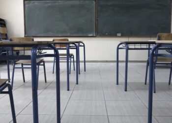 «Ξέμειναν» από εκπαιδευτικούς τα σχολεία σε Κρήτη και Θεσσαλονίκη