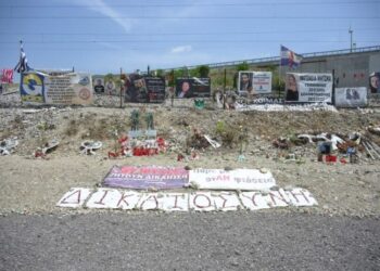Γιατί βιάζεται ο κ. Μητσοτάκης να αρχίσει η δίκη για τα Τέμπη