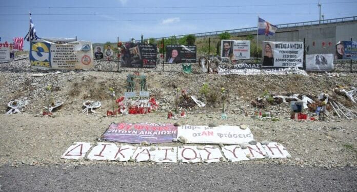 Γιατί βιάζεται ο κ. Μητσοτάκης να αρχίσει η δίκη για τα Τέμπη