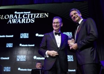 Ν.ΔΑΠΕΡΓΟΛΑΣ, “ΚΑΜΙΑ ΕΚΠΛΗΞΗ”…